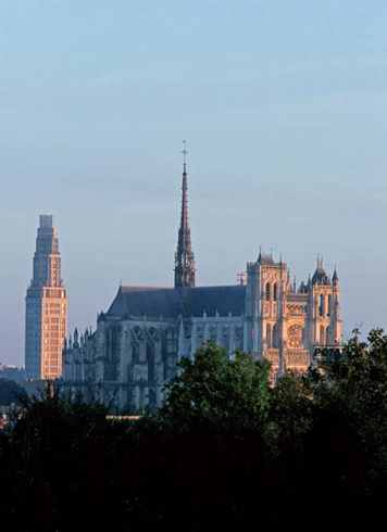 La tour Perret à Amiens